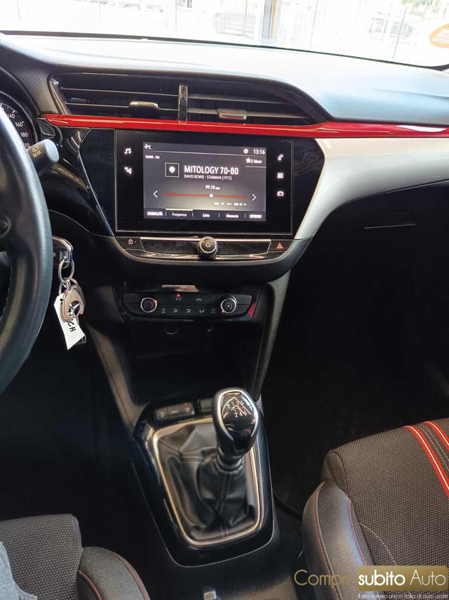 OPEL Corsa usata, con Bluetooth