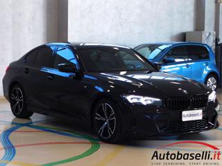 BMW 318 usata, con Fari Xenon