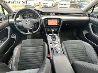 VOLKSWAGEN Passat usata, con Volante in pelle