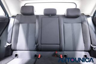 VOLKSWAGEN T-Roc usata, con Sensori di parcheggio anteriori
