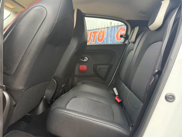 RENAULT Twingo usata 21
