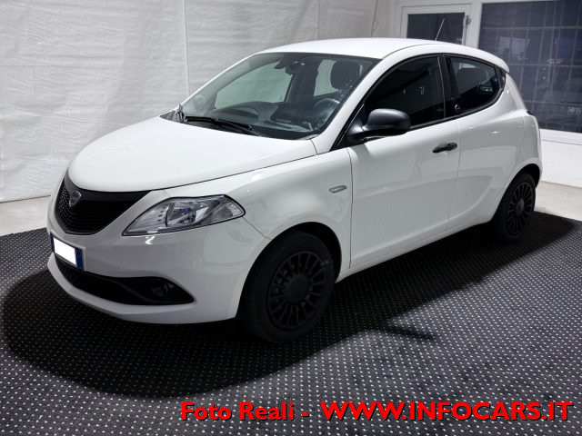 LANCIA Ypsilon usata, con Airbag Passeggero