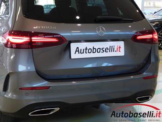 MERCEDES-BENZ B 180 usata, con Volante multifunzione