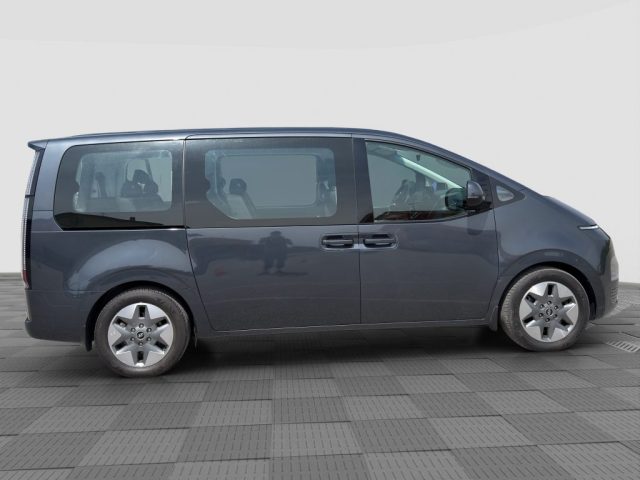 HYUNDAI Staria usata 5