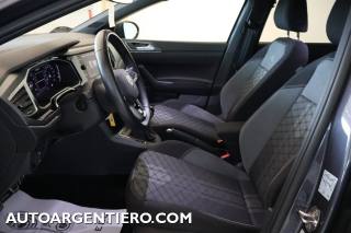 VOLKSWAGEN Taigo usata, con Autoradio