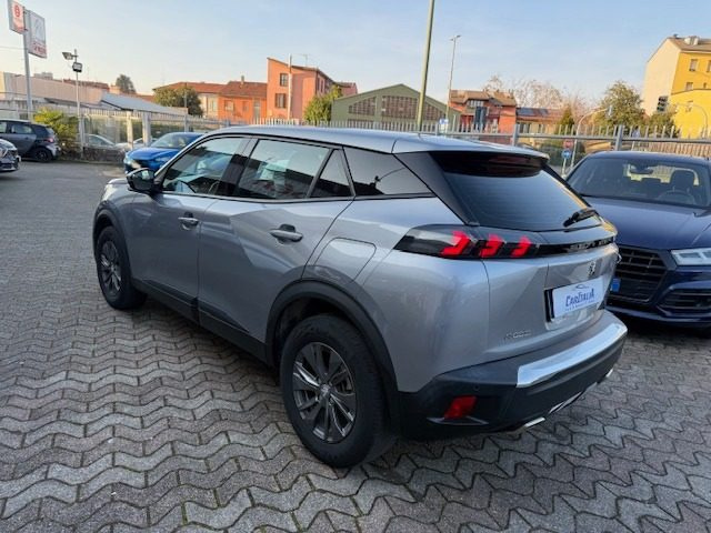 PEUGEOT 2008 usata, con Autoradio