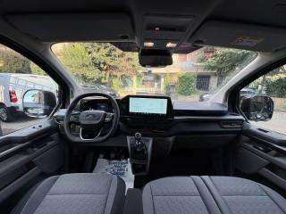 FORD Tourneo Custom usata, con Autoradio