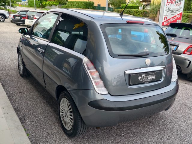 LANCIA Ypsilon usata, con Boardcomputer