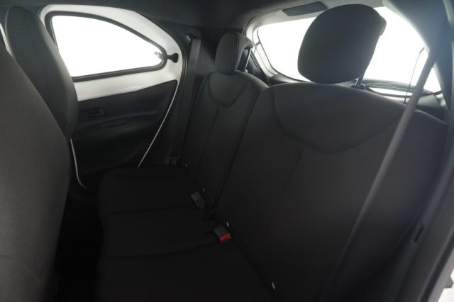 TOYOTA Aygo X usata 3