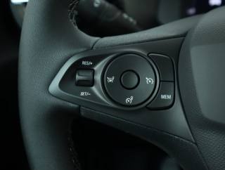 OPEL Corsa usata, con Fari LED