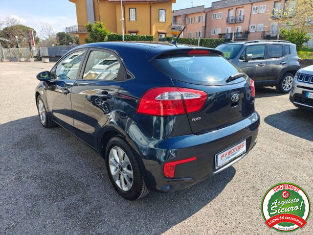 KIA Rio usata, con Autoradio