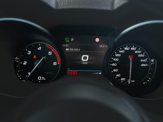ALFA ROMEO Stelvio usata, con Fari LED