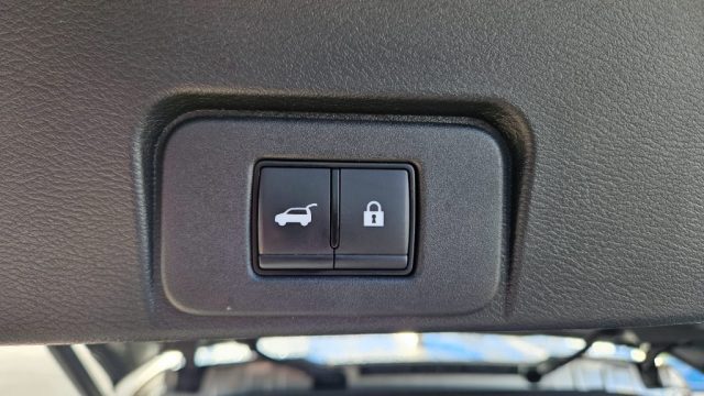 NISSAN X-Trail usata, con Bluetooth