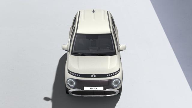 HYUNDAI INSTER usata, con Boardcomputer