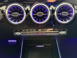 MERCEDES-BENZ GLA 180 usata, con Vetri oscurati