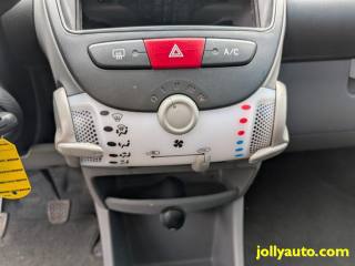 TOYOTA Aygo usata, con Bluetooth