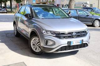 VOLKSWAGEN T-Roc usata 225
