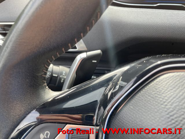 PEUGEOT 3008 usata, con USB