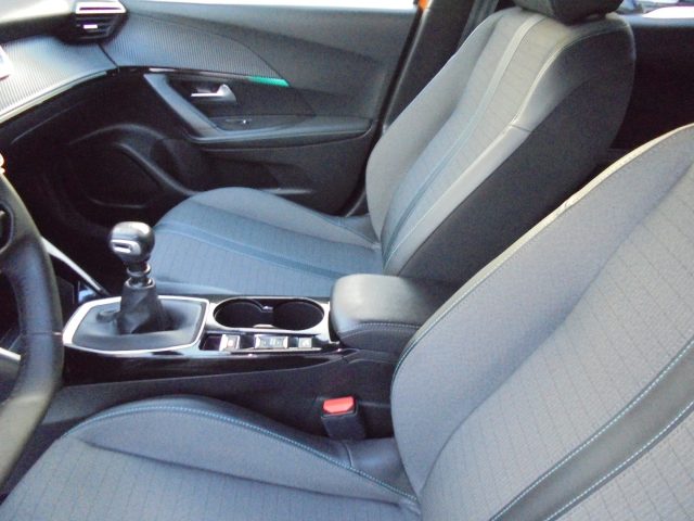 PEUGEOT 2008 usata, con Isofix