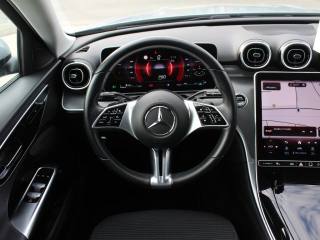 MERCEDES-BENZ C 200 usata, con Touch screen