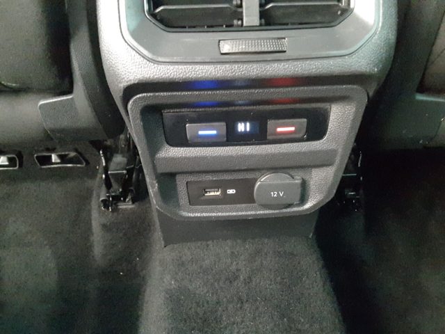 VOLKSWAGEN Tiguan usata, con ESP