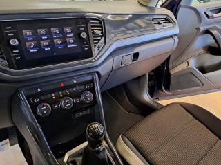 VOLKSWAGEN T-Roc usata, con Fendinebbia