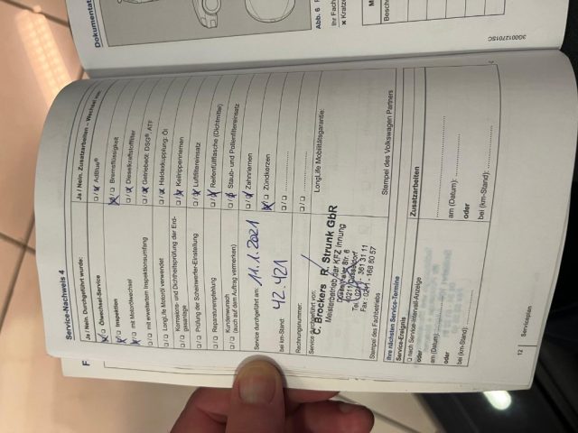 VOLKSWAGEN Maggiolino usata, con Volante multifunzione