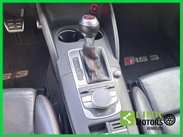 AUDI RS usata, con USB