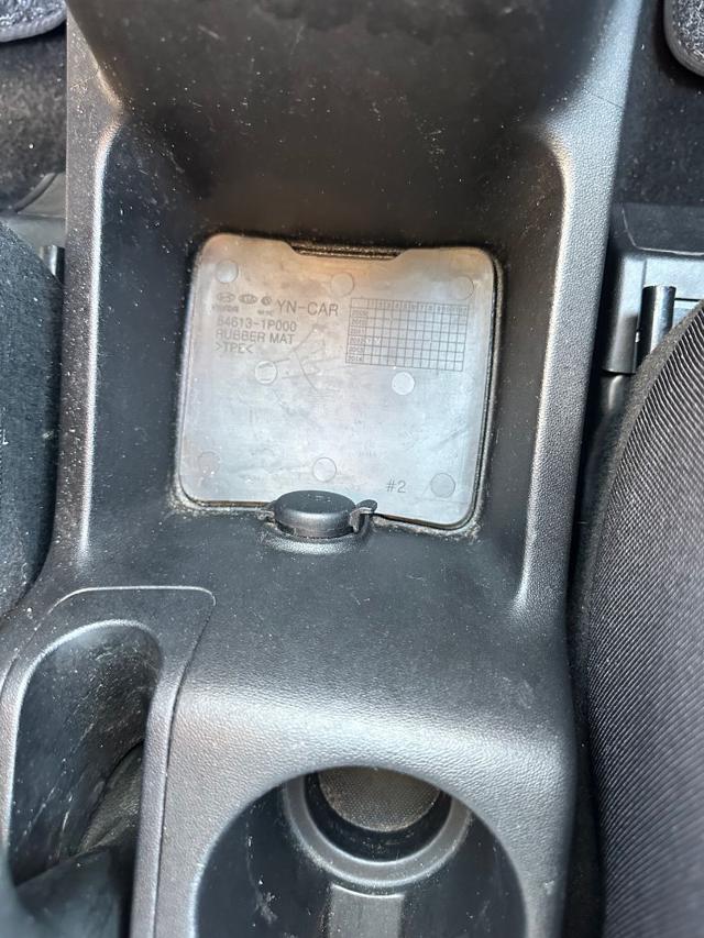 KIA Venga usata, con Airbag testa