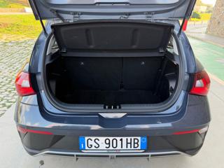 HYUNDAI i20 usata, con Controllo elettronico della corsia