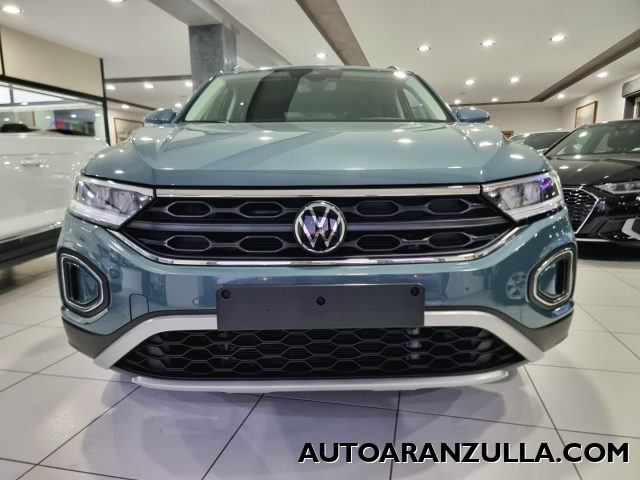 VOLKSWAGEN T-Roc usata, con Sedile posteriore sdoppiato