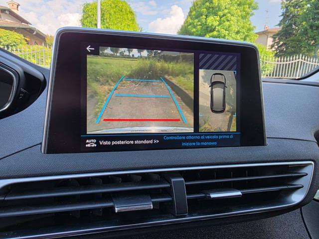 PEUGEOT 3008 usata, con Park Distance Control