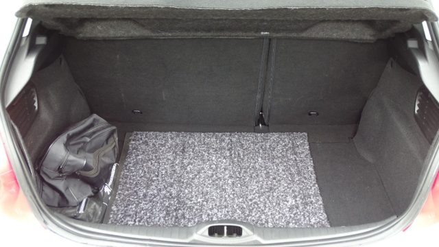 PEUGEOT 208 usata, con Cruise Control