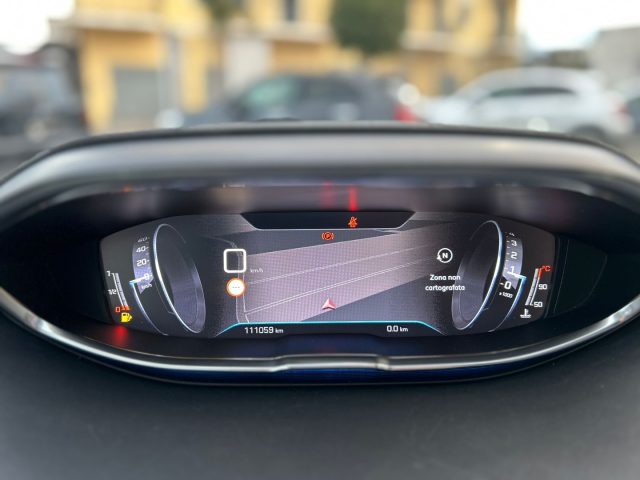 PEUGEOT 3008 usata, con Cruise Control