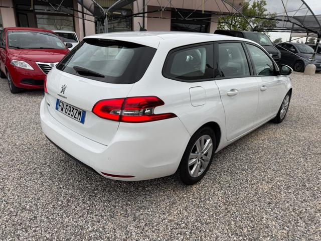 PEUGEOT 308 usata, con Airbag Passeggero