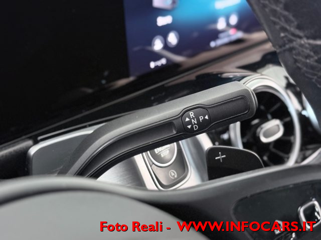 MERCEDES-BENZ GLB 200 usata, con Trazione integrale