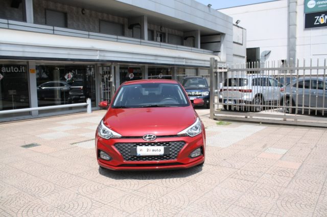 HYUNDAI i20 usata, con Climatizzatore