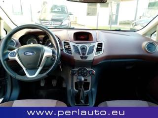 FORD Fiesta usata, con Autoradio