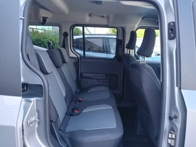 FORD Tourneo Courier usata, con USB