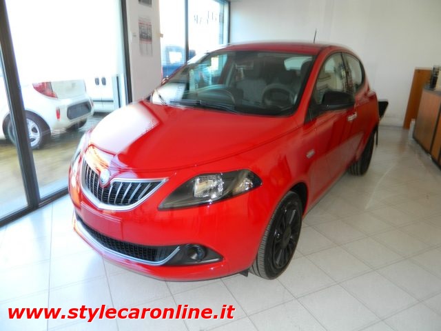 LANCIA Ypsilon usata, con ABS