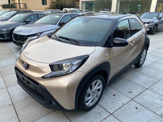 TOYOTA Aygo X usata, con Autoradio
