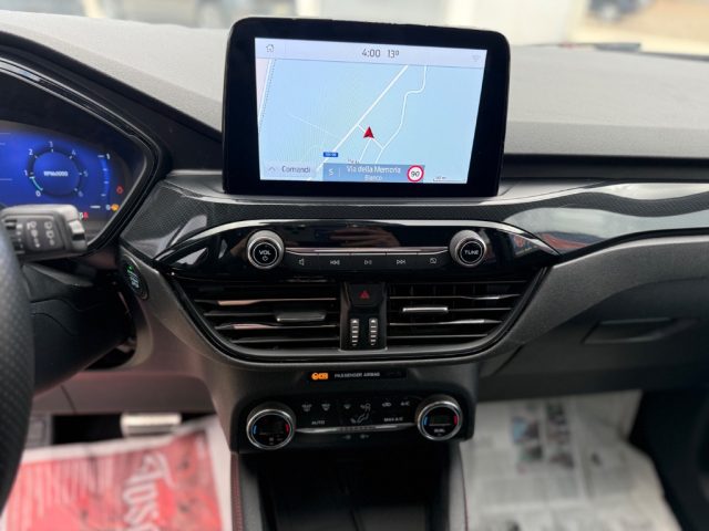 FORD Kuga usata, con Specchietti laterali elettrici