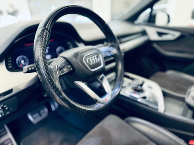 AUDI Q7 usata, con Cronologia tagliandi