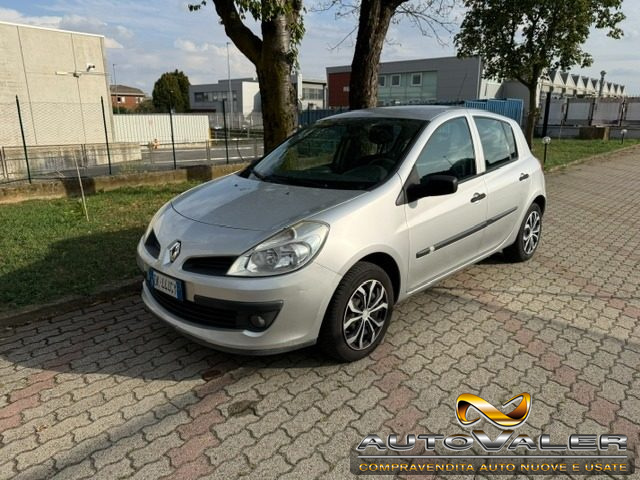 RENAULT Clio usata, con Airbag