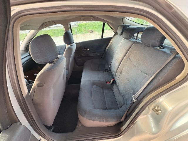 RENAULT Laguna usata, con Servosterzo