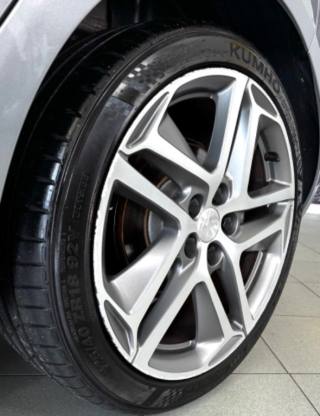 PEUGEOT 308 usata, con Chiusura centralizzata