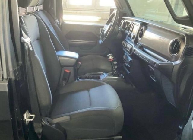 JEEP Wrangler usata, con Alzacristalli elettrici