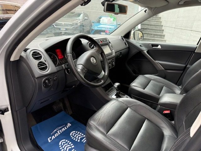 VOLKSWAGEN Tiguan usata, con Autoradio