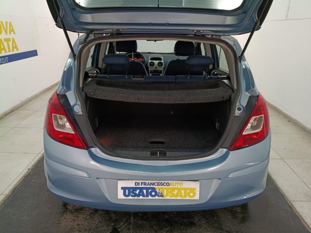 OPEL Corsa usata, con ESP