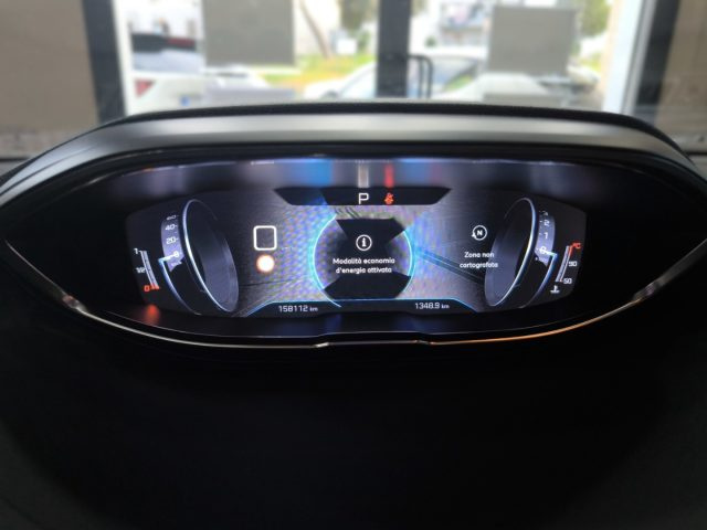 PEUGEOT 3008 usata, con Park Distance Control
